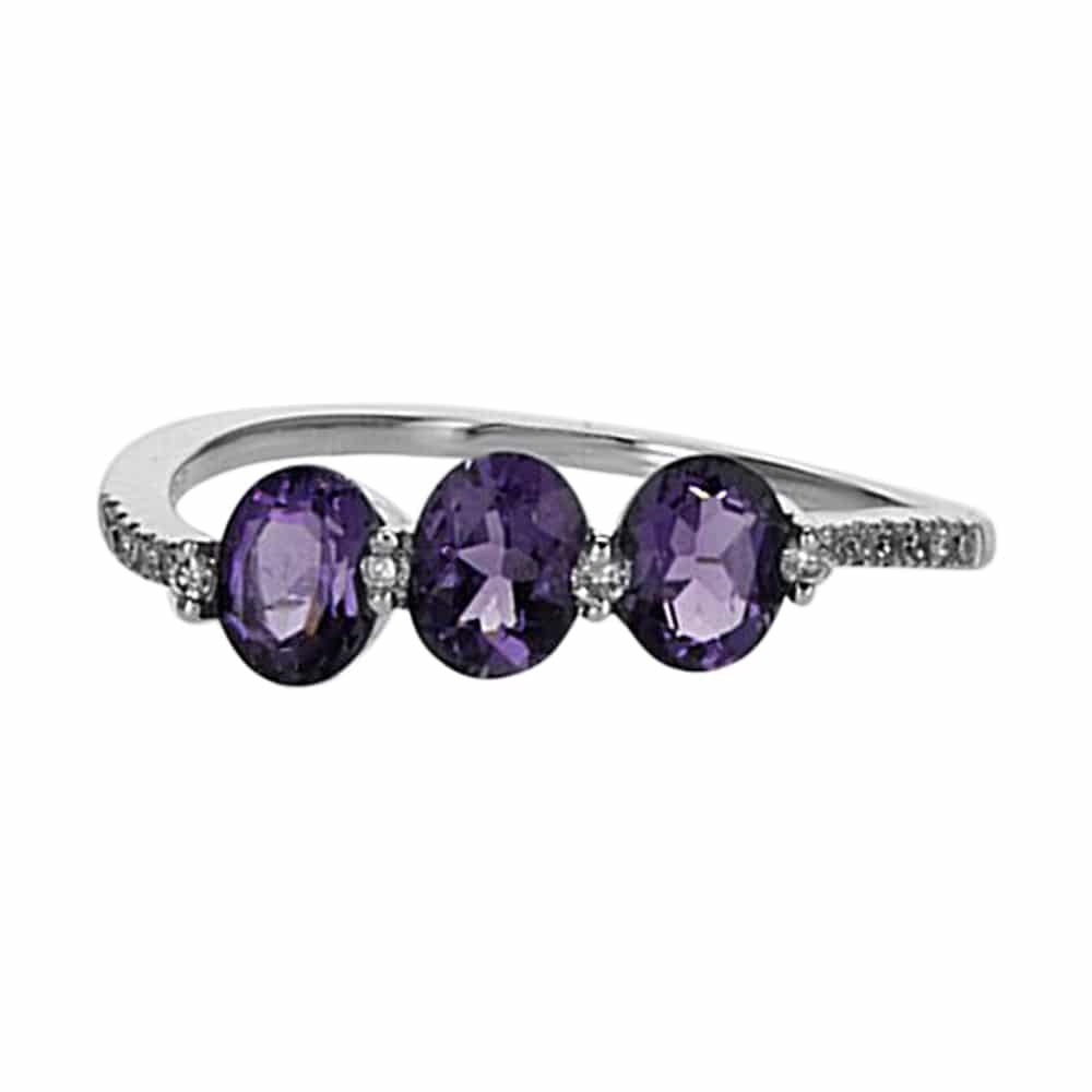 0.78ct Amethyst and Diamonds Ring, 14K White Gold