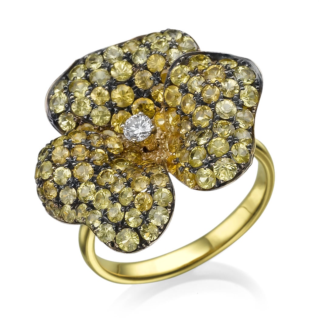 3.23ct Sapphire and Diamonds Ring, 14K Yellow Gold